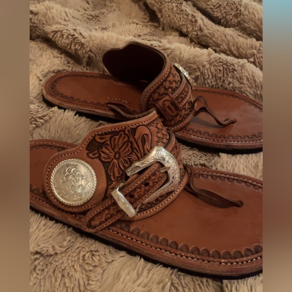 Branco Custom Leather Saddlery Sandals. New never been worn. Size 9.
